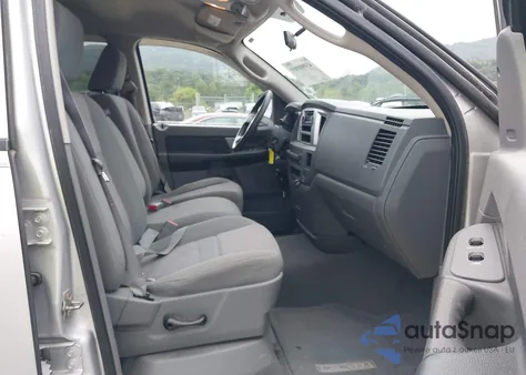 2007 Dodge Ram 1500 Slt/Trx4 Off Road/Sport z USA, uszkodzony, nr VIN 1D7HU18P87S217959